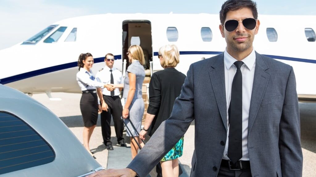 reasons-you-need-to-hire-aiport-limo-service